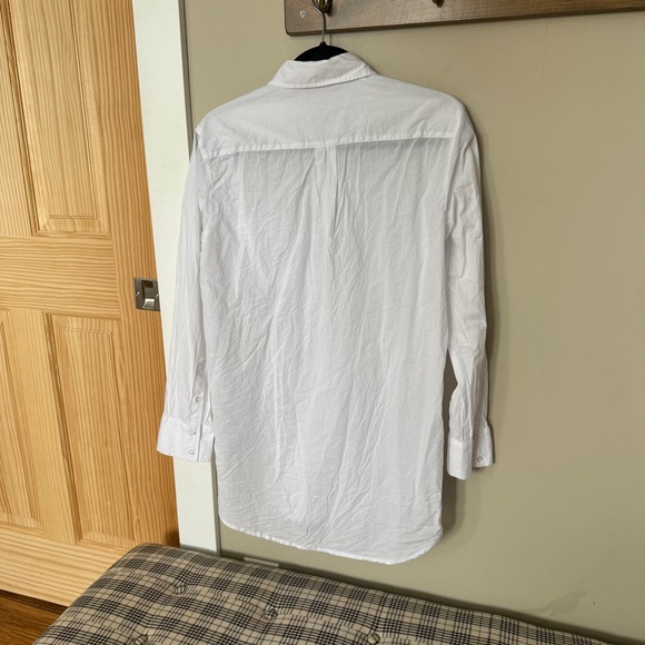 Z Supply Long White Button Down Shirt Size Small - Picture 2 of 6